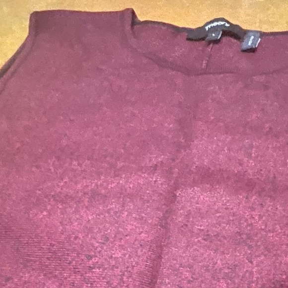 Maroon Empire Waist Tank - Picture 5 of 8